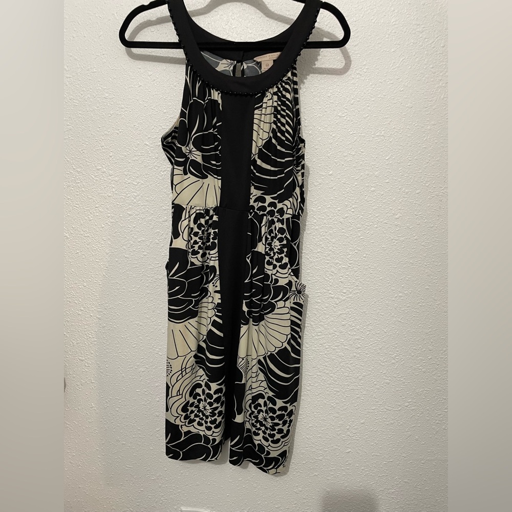 Jonathan Martin Black White Floral Print Dress with pockets Size 12 petite